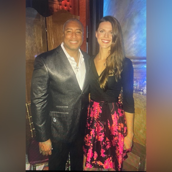 DVF silk wool combo wrap dress, size 6 - Picture 7 of 7